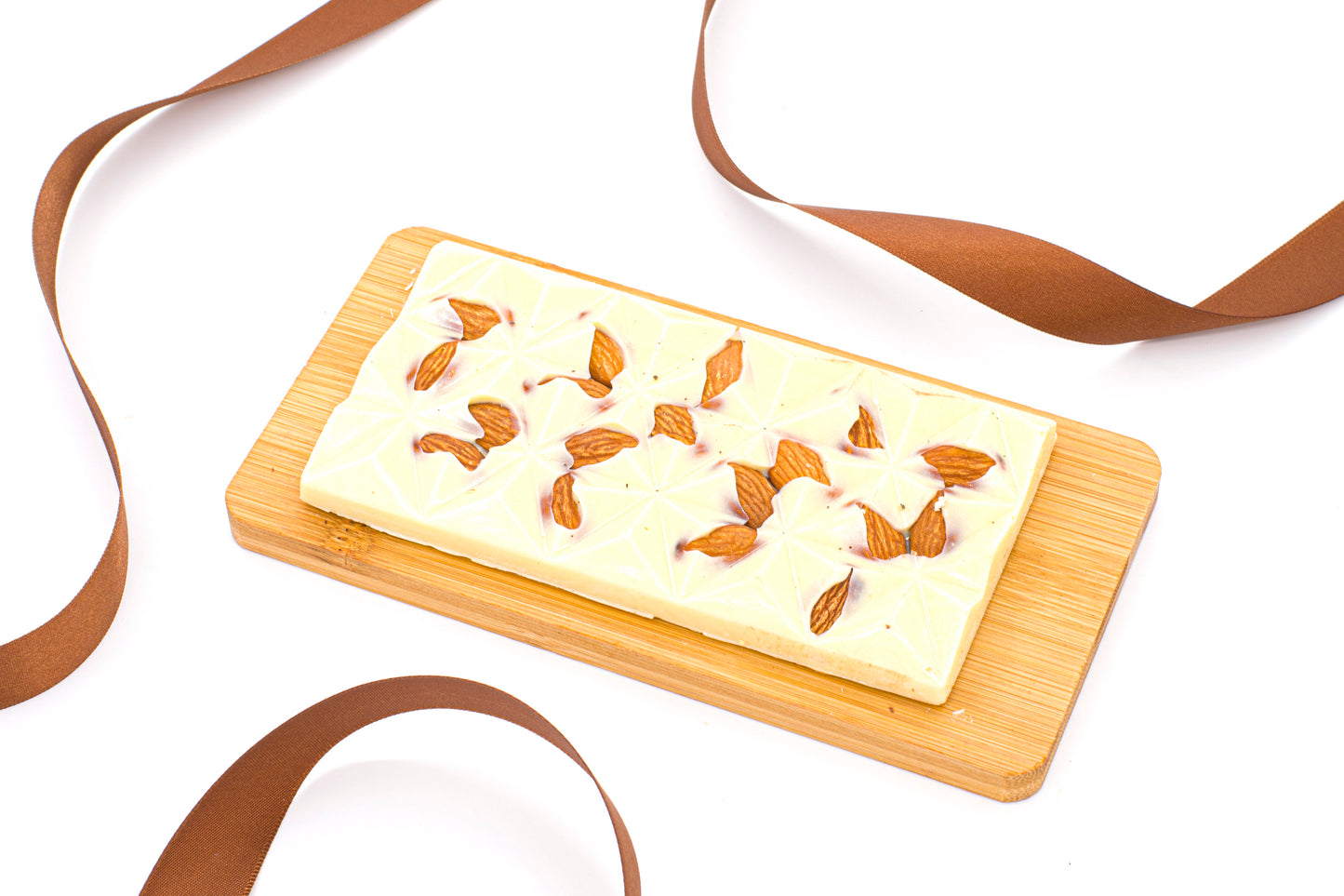 White Chocolate bars with Almonds