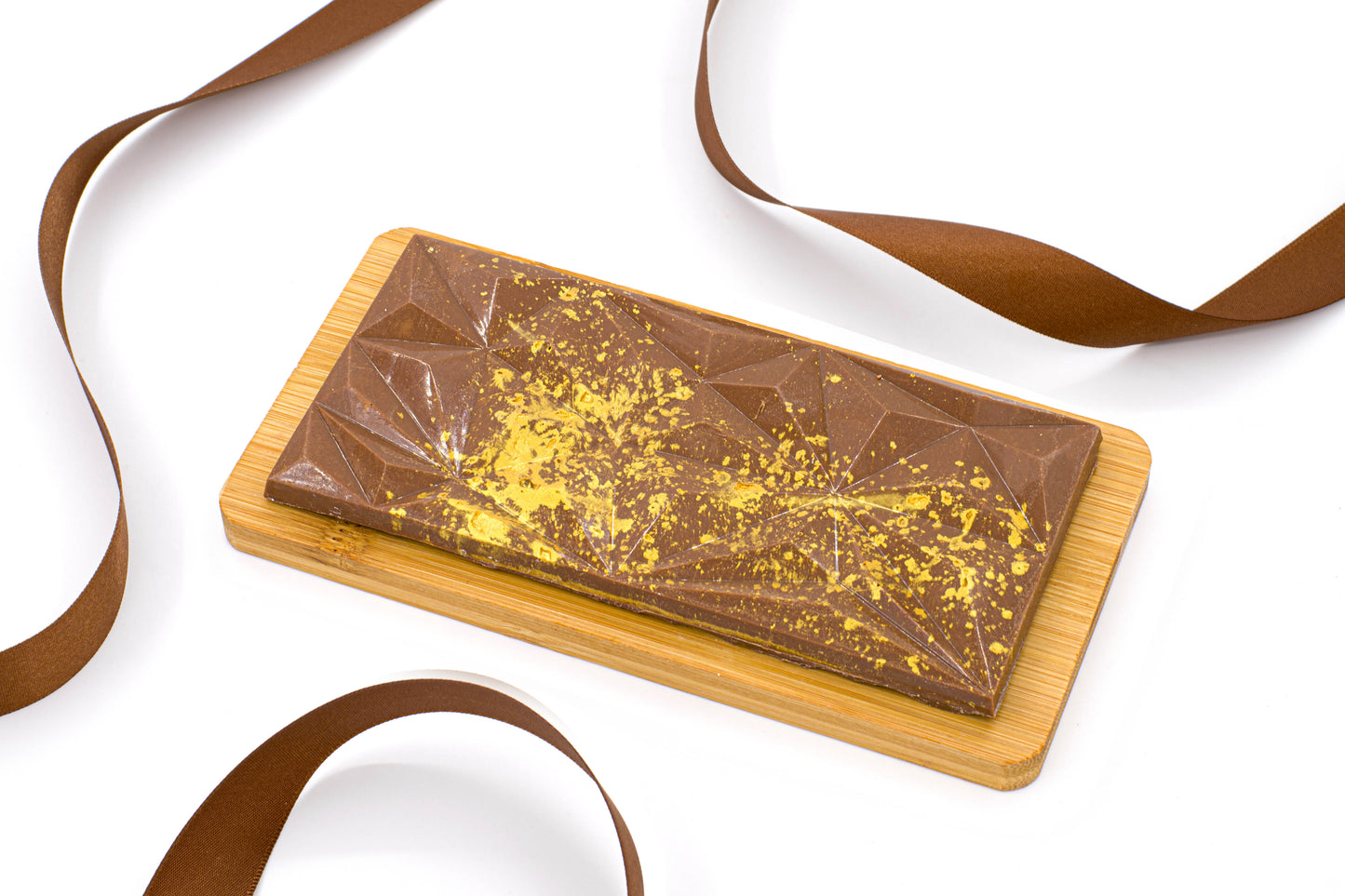 Milk Chocolate bars with Amoretto