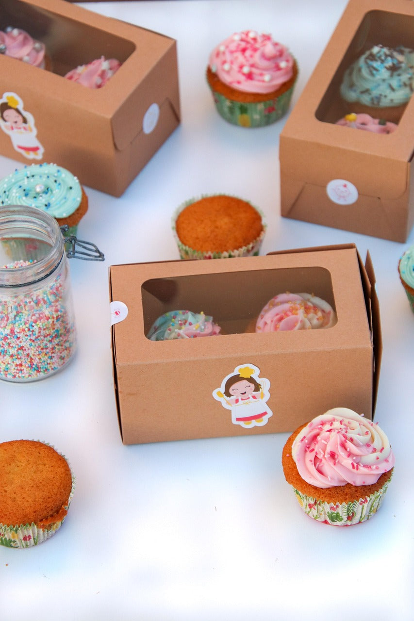 Cupcake delivery to Pacific Palisades from Sweet Angeles