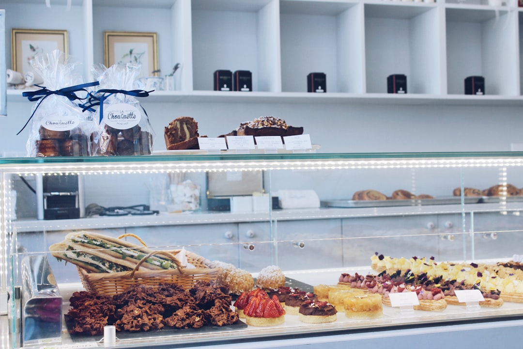 Cupcakes Los Angeles: Where to Order, What to Expect & Why Flavor Variety Matters