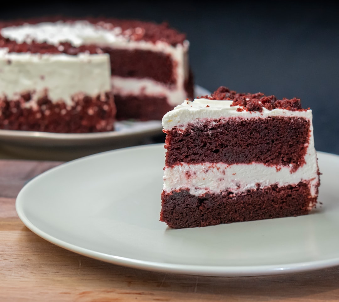Best Red Velvet Cake in Los Angeles — Our Pick & Why It Stands Out on Rodeo Drive